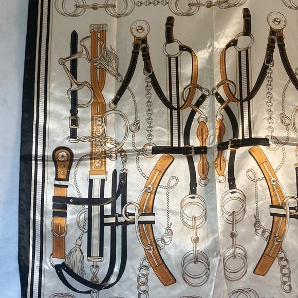 35” Equestrian Themed Square Scarf - Picture 5 of 11